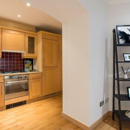 One Bed Serviced Apt Near Millenium Bridge Apartman London Kültér fotó